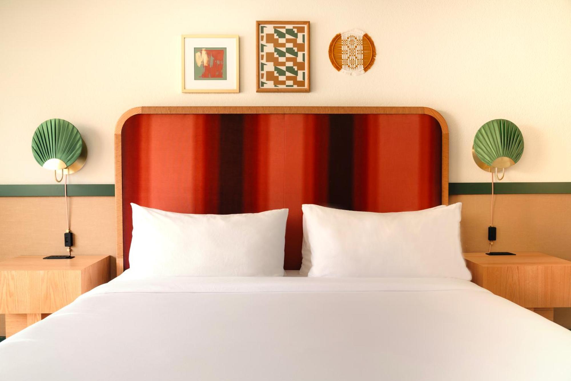 Royal Sun Palm Springs Hotel Buitenkant foto